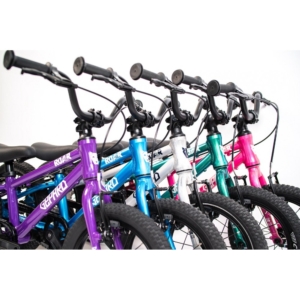bicicleta copii 3 - 5 ani usoara